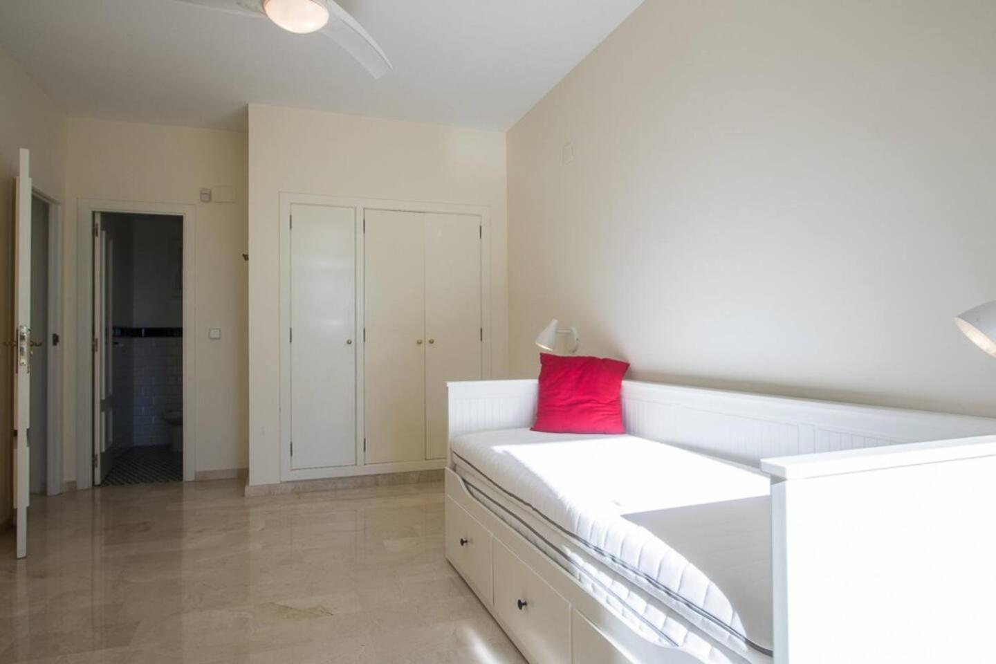 Asia Gardens Villa With Private Pool In Benidorm กาลา เด ฟีเนสตรัต ภายนอก รูปภาพ