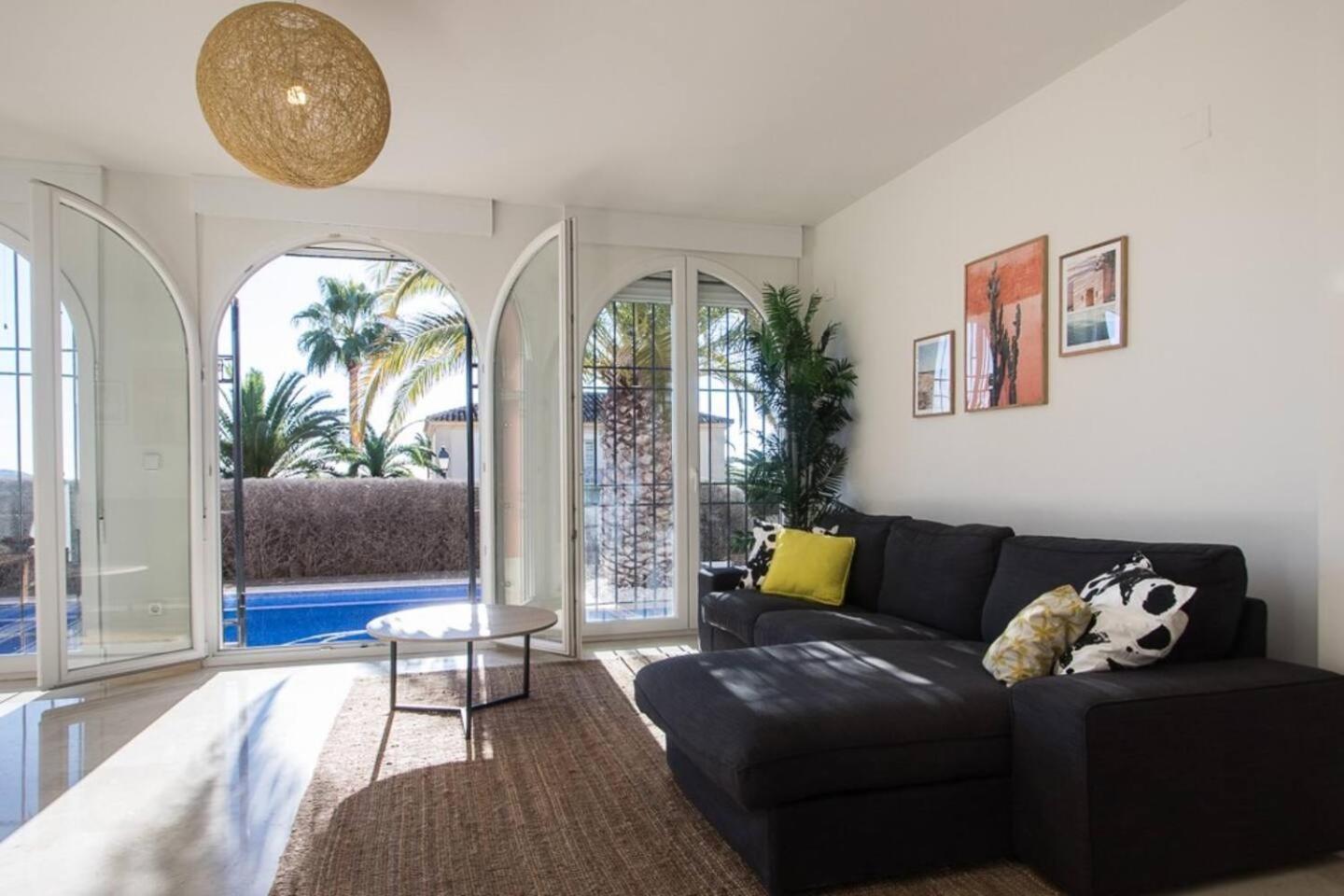 Asia Gardens Villa With Private Pool In Benidorm กาลา เด ฟีเนสตรัต ภายนอก รูปภาพ